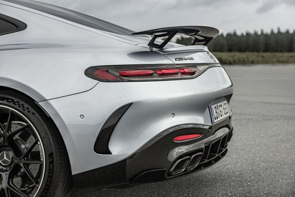 Nuevo Mercedes-AMG GT Coupé 2024. Parecido, aunque muy diferente 41 Motor16 Nuevo Mercedes AMG GT 2024 38 Motor16