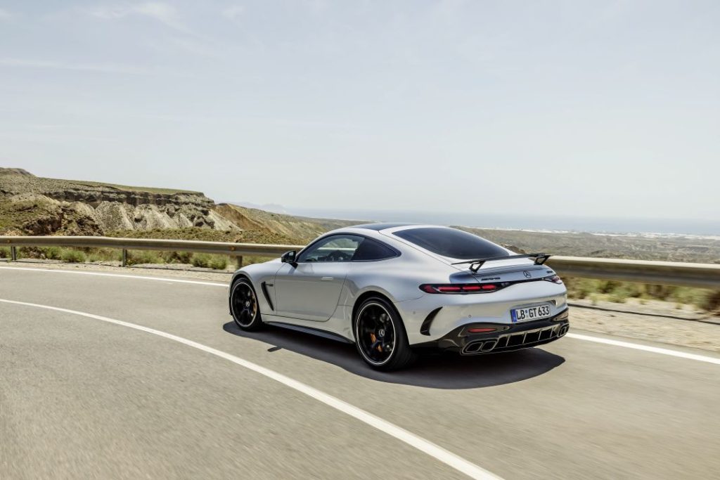 Nuevo Mercedes-AMG GT Coupé 2024. Parecido, aunque muy diferente 8 Motor16 Nuevo Mercedes AMG GT 2024 5 Motor16