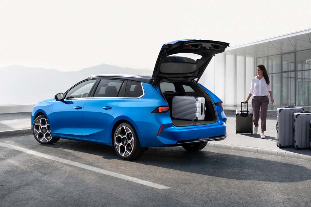 Opel Astra Sports Tourer.