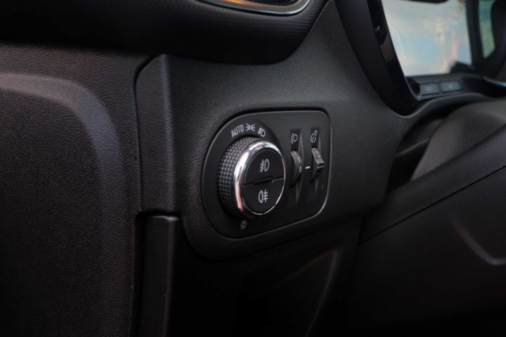 Prueba del Opel Crossland 1.2 Turbo Elegance 130 CV: Puro equilibrio 18 Motor16 Opel Crossland 12 Turbo 130 CV Elegance 13 Motor16