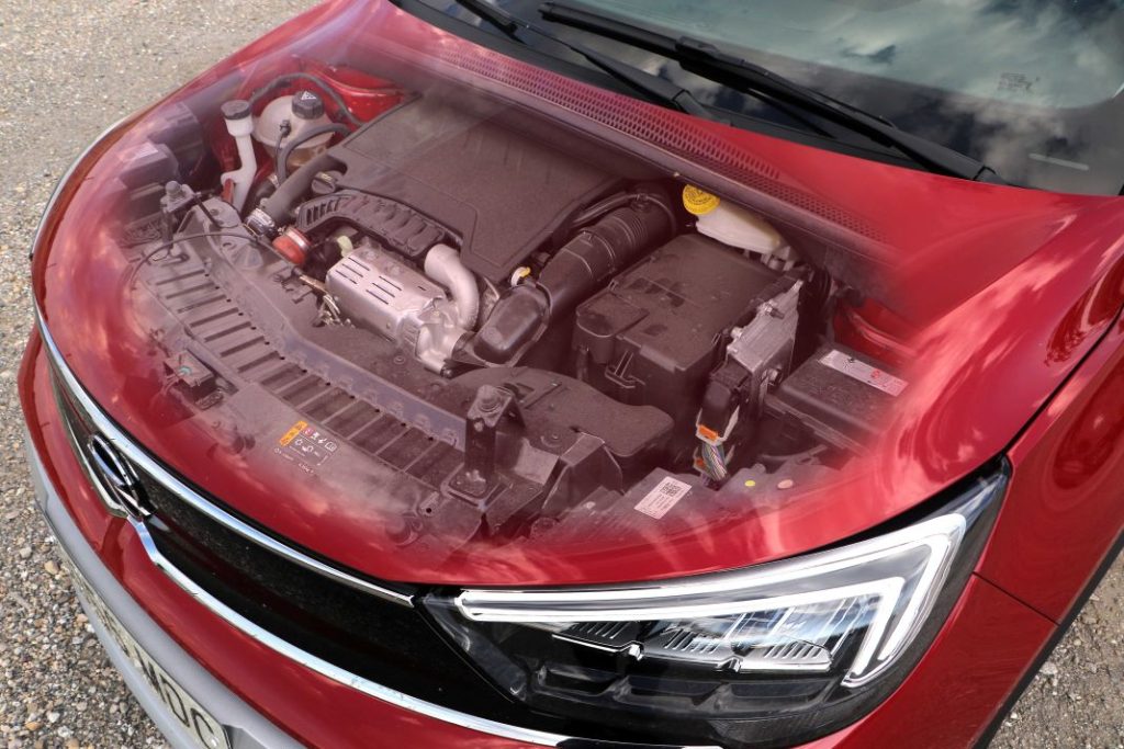 Prueba del Opel Crossland 1.2 Turbo Elegance 130 CV: Puro equilibrio 2 Motor16 Opel Crossland 12 Turbo 130 CV Elegance 14 Motor16