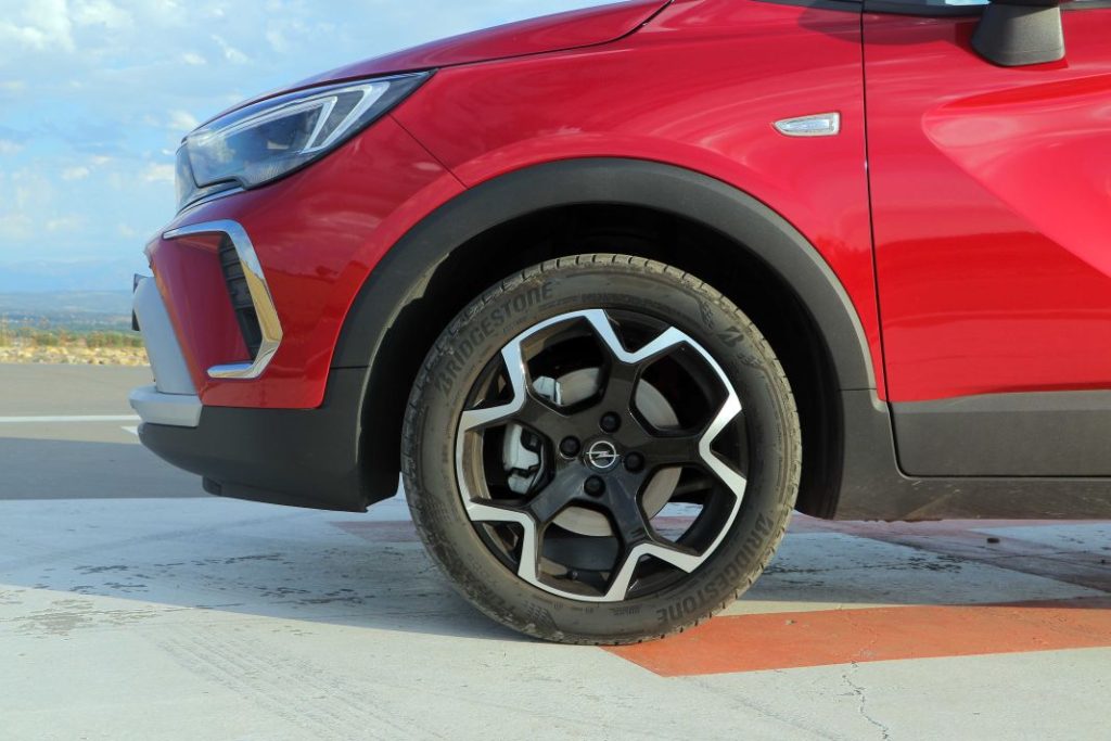 Prueba del Opel Crossland 1.2 Turbo Elegance 130 CV: Puro equilibrio 23 Motor16 Opel Crossland 12 Turbo 130 CV Elegance 18 Motor16