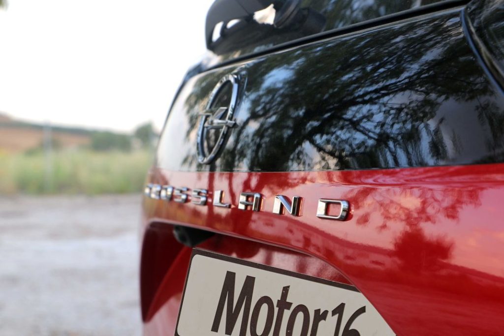 Prueba del Opel Crossland 1.2 Turbo Elegance 130 CV: Puro equilibrio 24 Motor16 Opel Crossland 12 Turbo 130 CV Elegance 3 Motor16