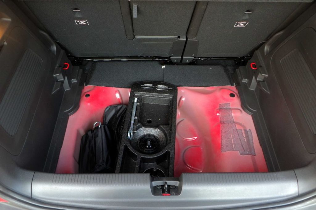 Prueba del Opel Crossland 1.2 Turbo Elegance 130 CV: Puro equilibrio 16 Motor16 Opel Crossland 12 Turbo 130 CV Elegance 7 Motor16