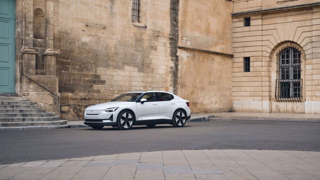 El Polestar 2 2024 llega con ganas de marcar el ritmo de los eléctricos premium 21 Motor16 POLESTAR 2 2024 18 Motor16