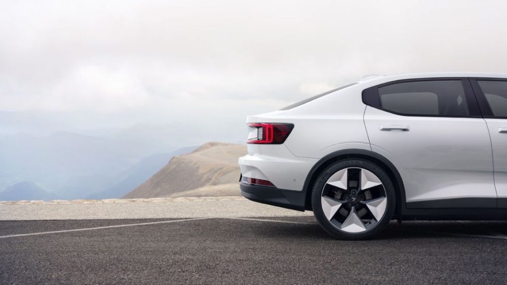 El Polestar 2 2024 llega con ganas de marcar el ritmo de los eléctricos premium 26 Motor16 POLESTAR 2 2024 23 Motor16