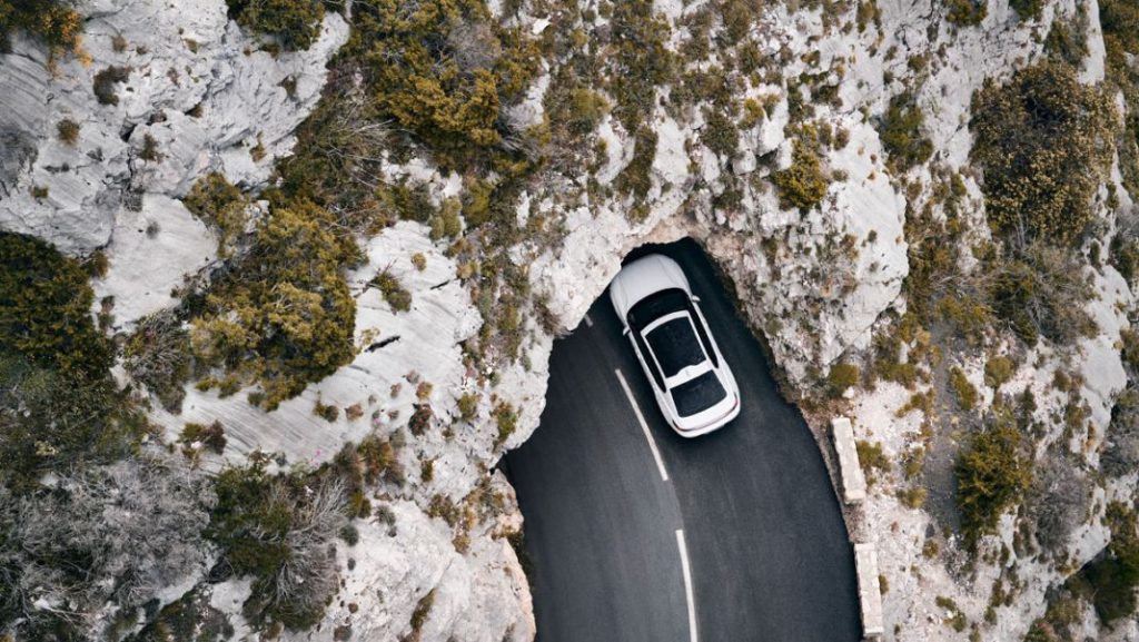 El Polestar 2 2024 llega con ganas de marcar el ritmo de los eléctricos premium 28 Motor16 POLESTAR 2 2024 25 Motor16