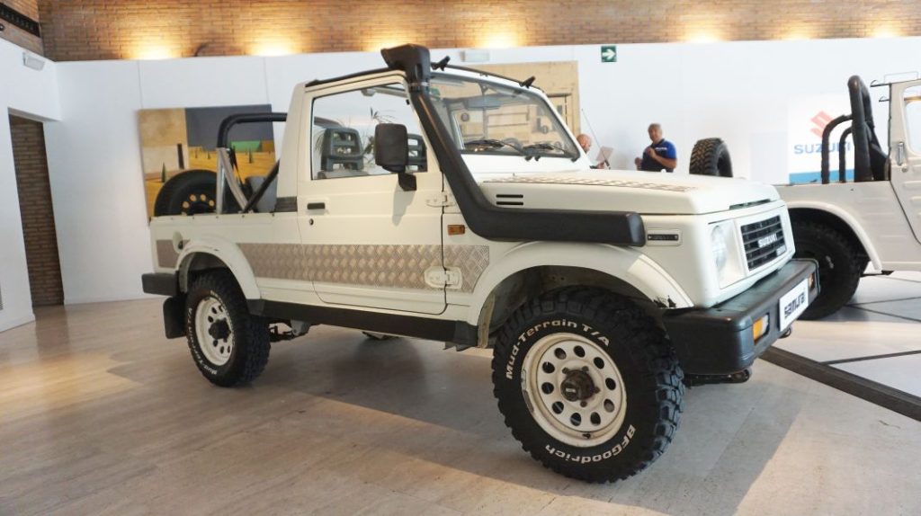 Estos son todos los Suzuki descapotables de la historia 32 Motor16 SUZUKI Samurai LongBody Motor16