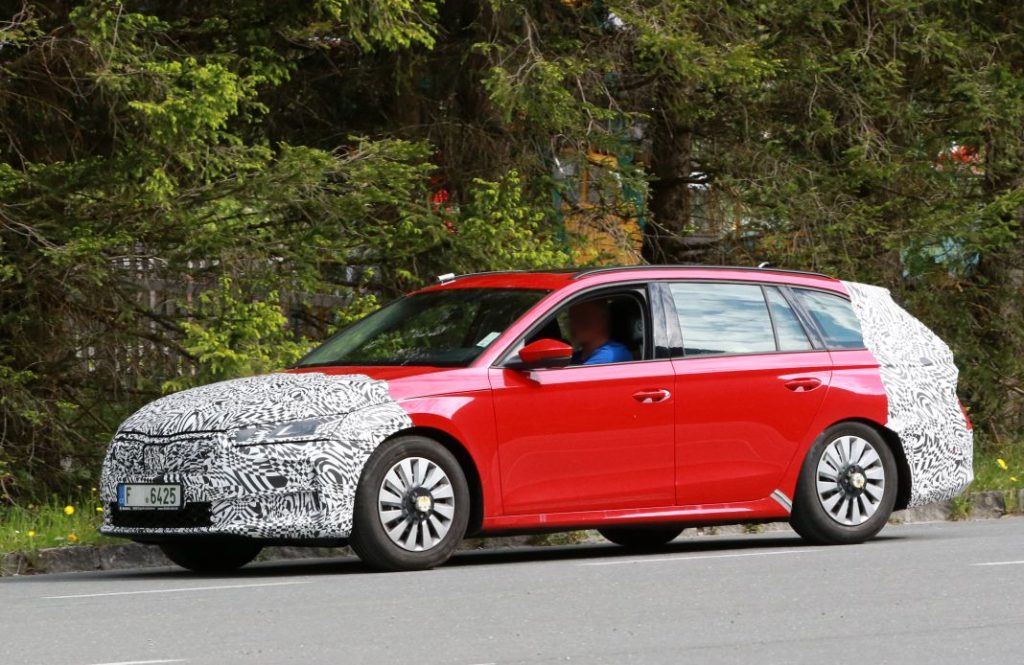 Skoda Octavia facelift 6 Motor16
