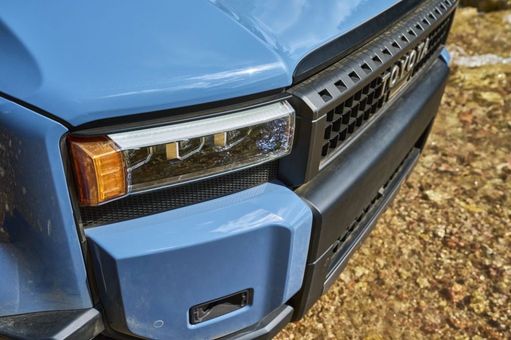 Nuevo Toyota Land Cruiser 250 2024: Primeras fotos y vídeos en acción 21 Motor16 Toyota Land Cruiser 250 2024 10 Motor16