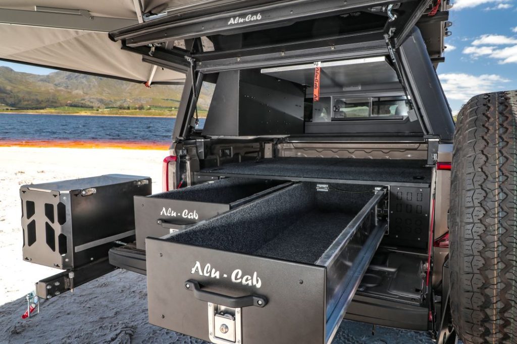 Volkswagen Amarok PanAmericana Overlander: Una casa sobre ruedas para disfrutar al aire libre 3 Motor16 Volkswagen Amarok Panamericana preparacion camper overlander salon dusseldorf 6 Motor16