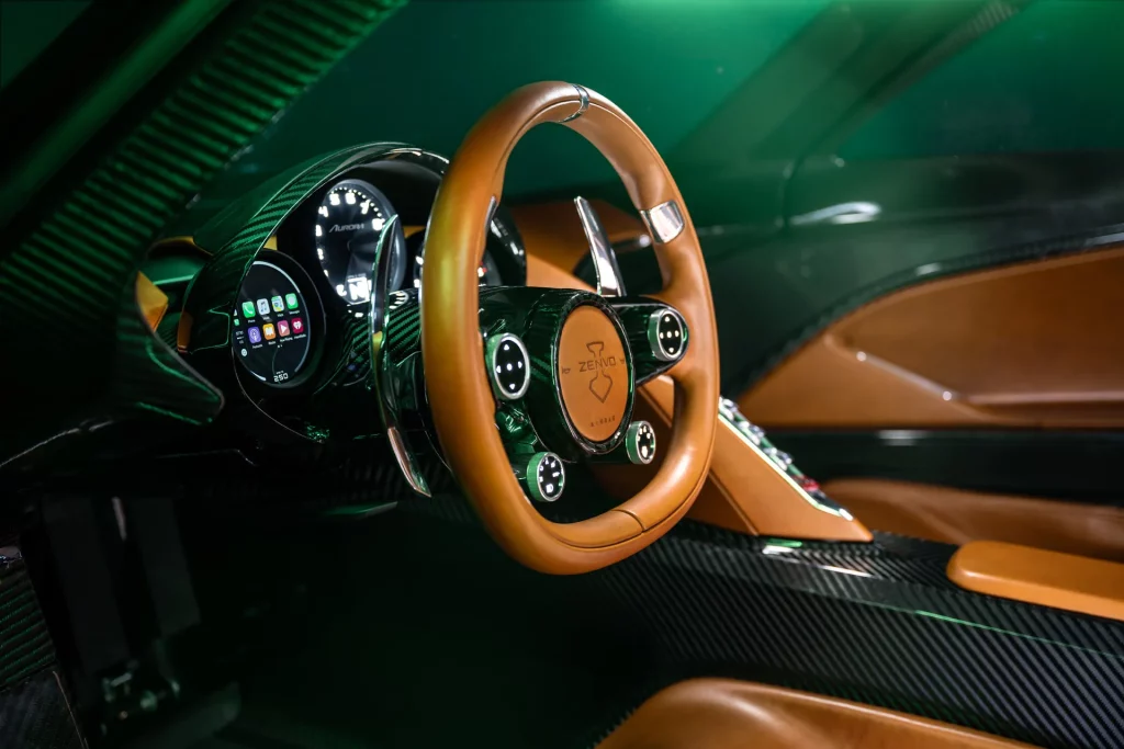 ZENVO AURORA 29 Motor16