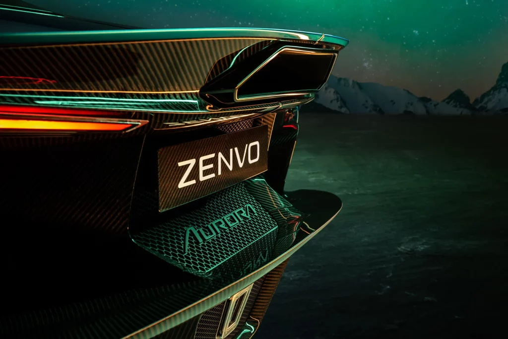 ZENVO AURORA 32 Motor16