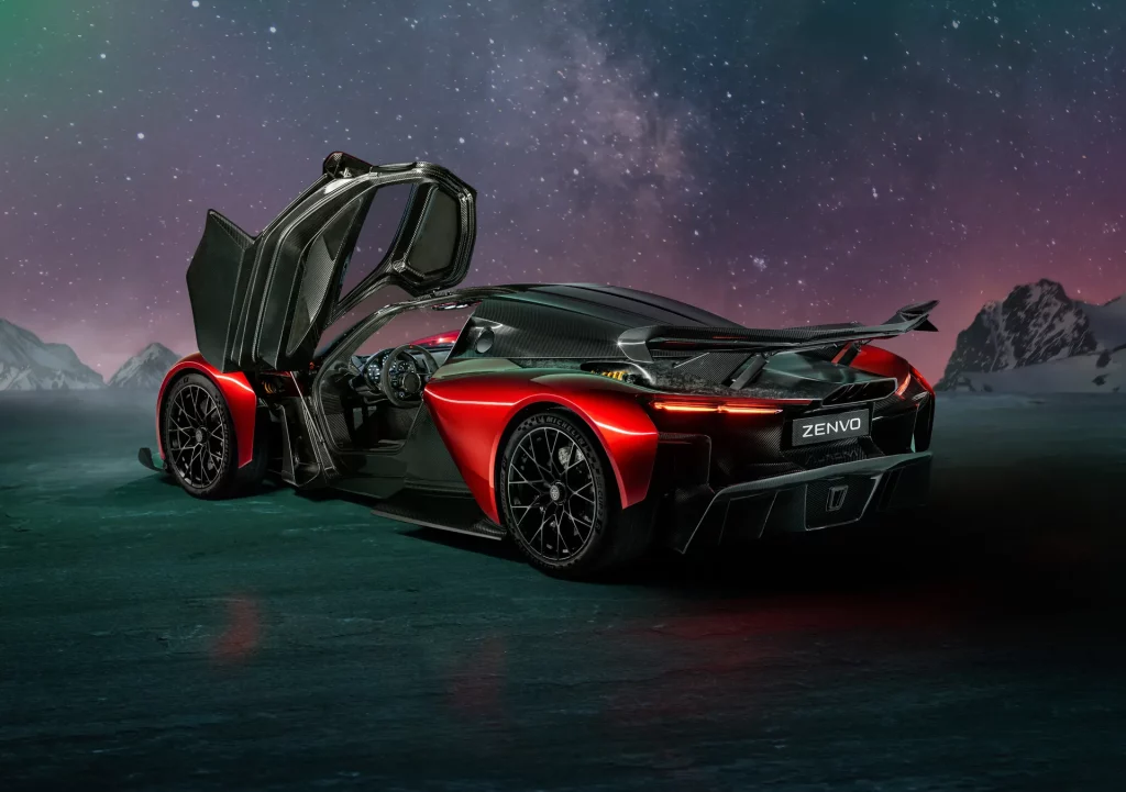 ZENVO AURORA 7 Motor16