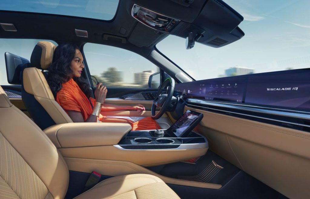 Ya está aquí el nuevo Cadillac Escalade IQ, es 100 % eléctrico y tiene 724 km de autonomía 14 Motor16 cadillac escalade iq 2025 8 Motor16