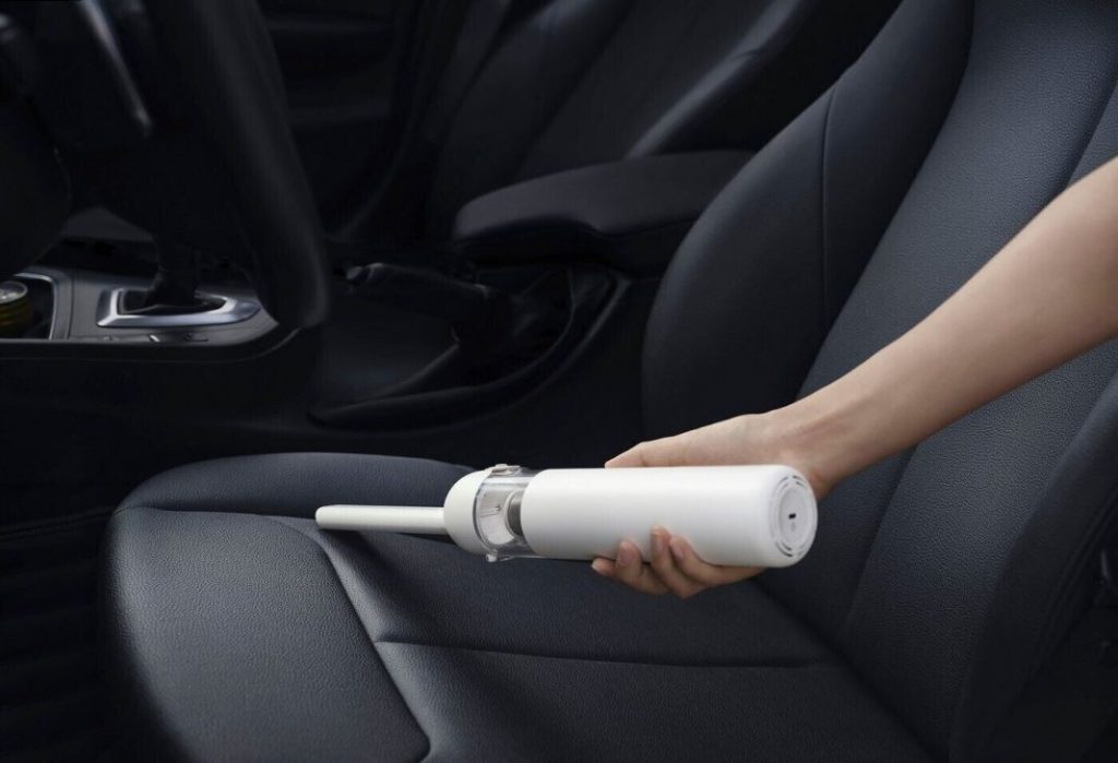 Por menos de 40 euros tienes este accesorio imprescindible para tu coche firmado por Xiaomi 221 Motor16 limpieza