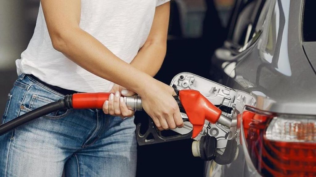 Este botón te va a ayudar a ahorrar gasolina 28 Motor16 precios