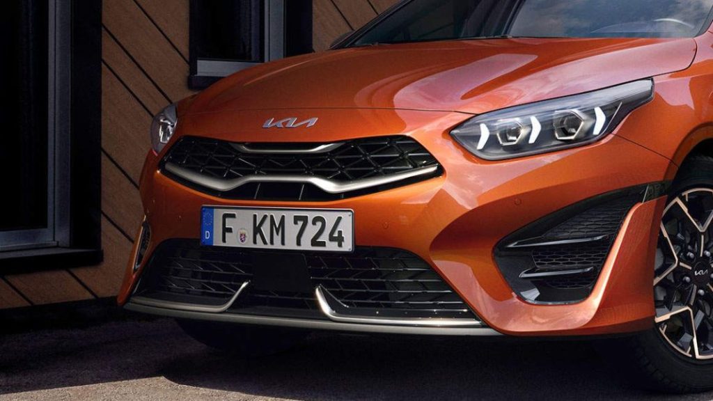 Olvida al Opel Astra, Peugeot 308, Seat León, VW Golf… Este es el compacto definitivo: más barato y con etiqueta ECO 116 Motor16 imagen 34 Motor16