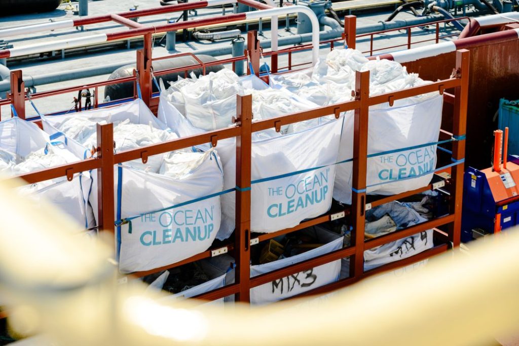 kia y The Ocean Cleanup agosto 20234 Motor16