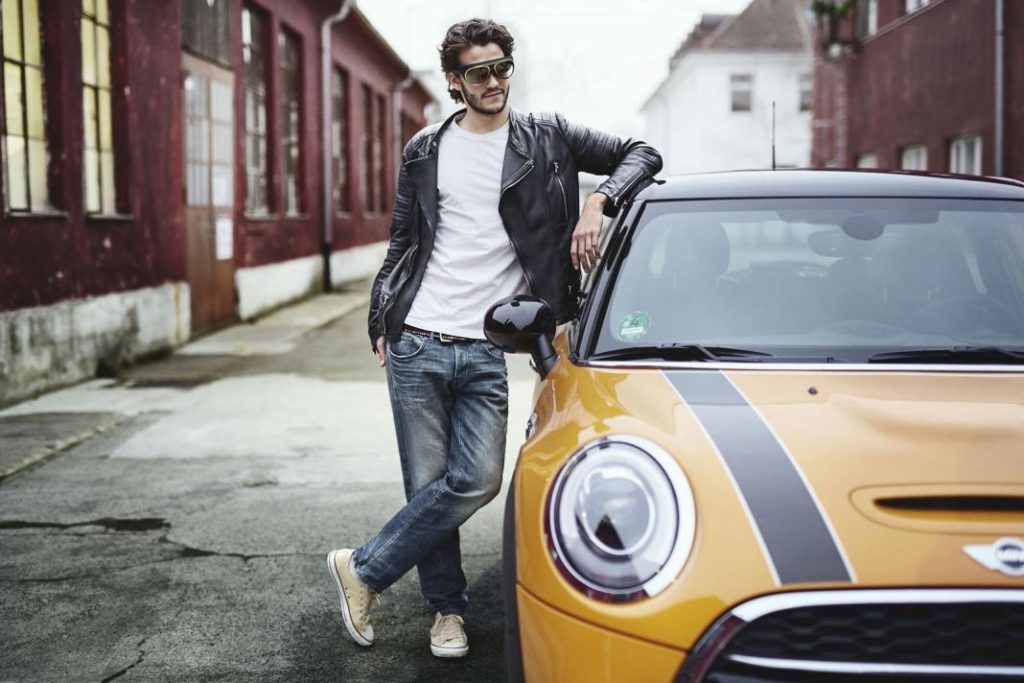 Gafas de sol: con estas a la DGT no le gusta que conduzcas 159 Motor16 cuidado