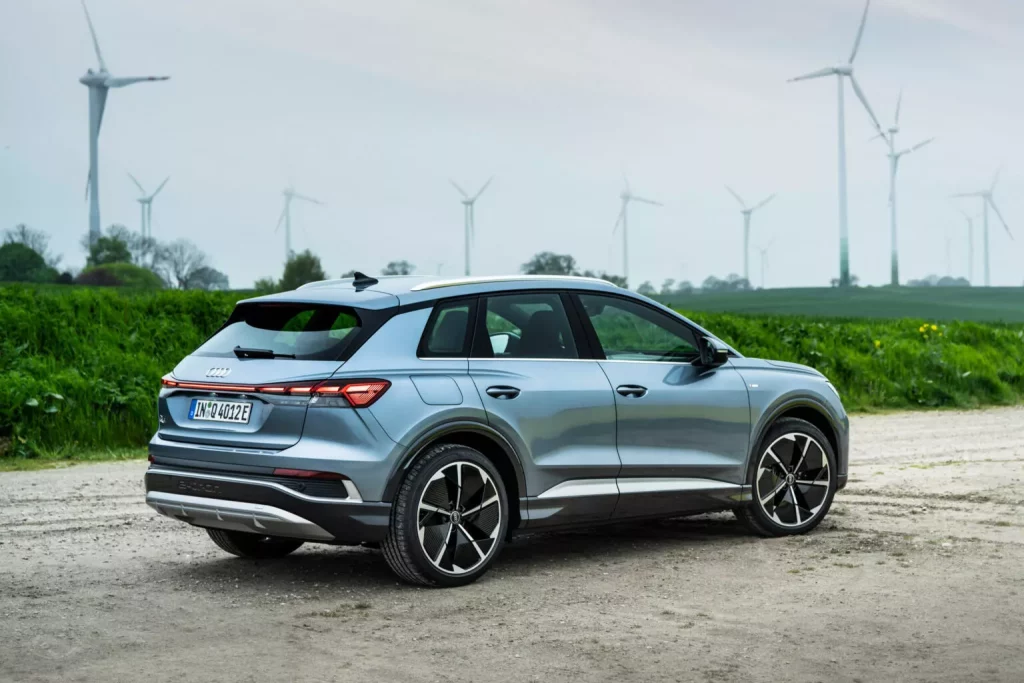 2023 Audi Q4 e-tron. Imagen exterior.