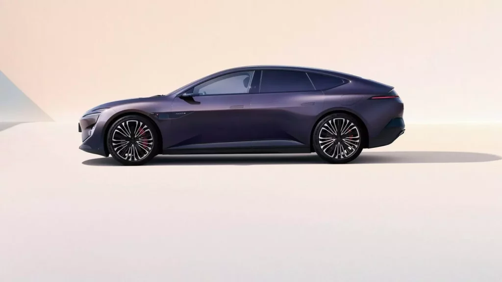 Avatr 12: The Electric Super Saloon From Huawei And Catl Plays Its Cards 1 Motor16 2023 Avatr 12. Silhouette Image.