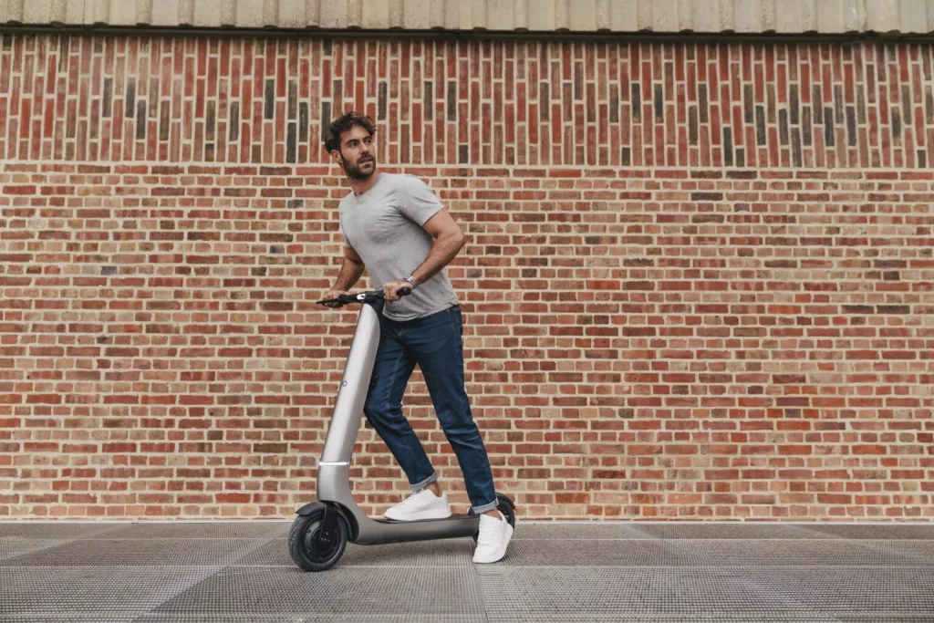 Bo M: el patinete eléctrico con ADN de Williams F1 26 Motor16 2023 Bo M patinete electrico 22 Motor16