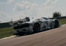 Así se le quitan las pegatinas al Ferrari KC23, un bólido único