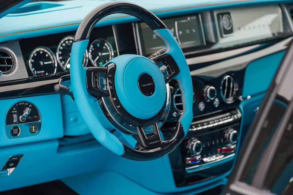 2023 Mansory Rolls Royce Phantom Pulse Edition 27 Motor16
