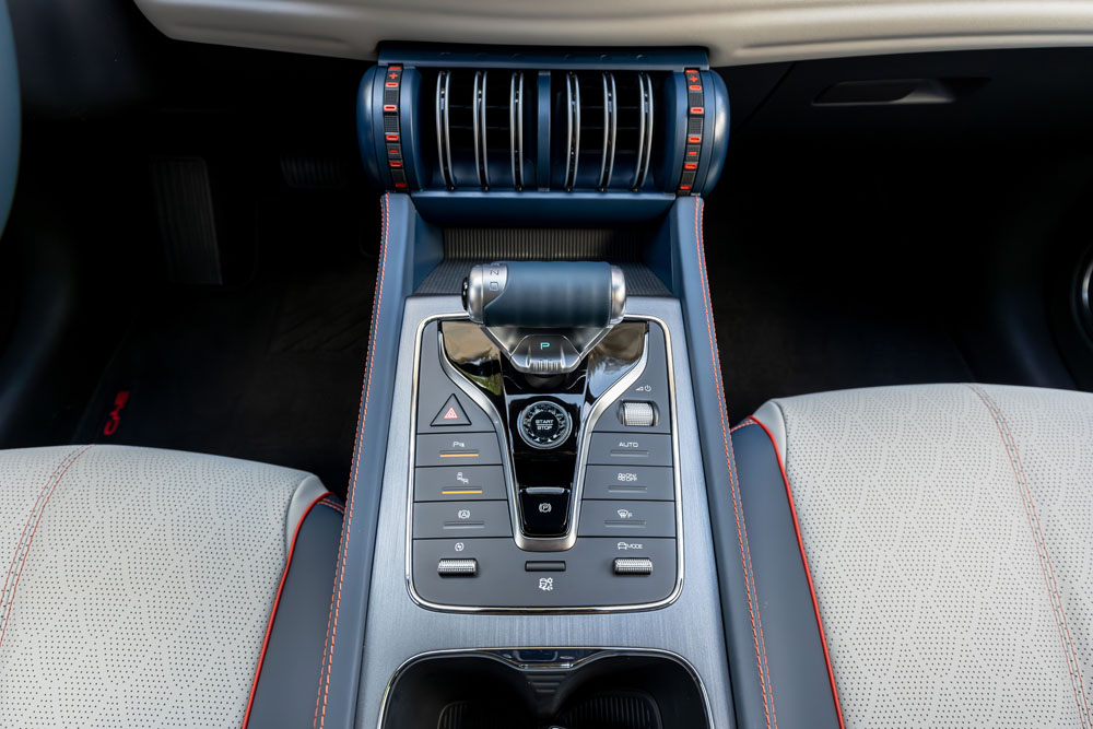 Probamos el BYD Atto 3 Design. Una alternativa sin complejos 35 Motor16 2023 Prueba BYD Atto3 8 Motor16