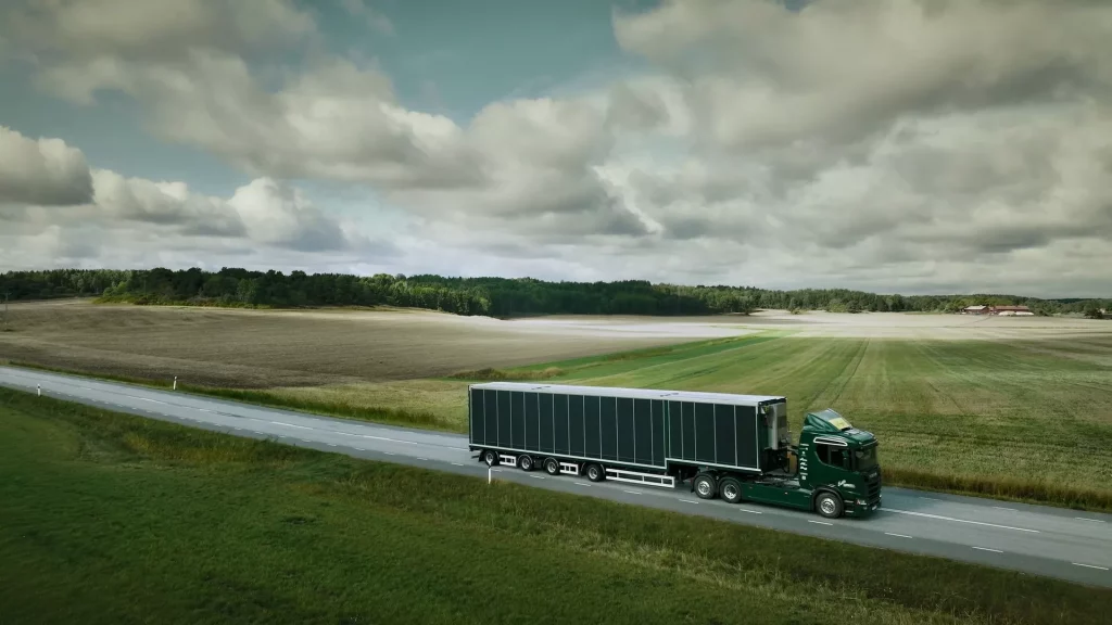 2023 Scania camion solar phev 12 Motor16