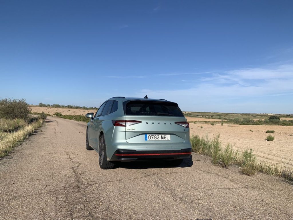 Probamos el Skoda Enyaq RS. El deportivo eléctrico para todos los días 14 Motor16 2023 Skoda Enyaq RS 1 Motor16