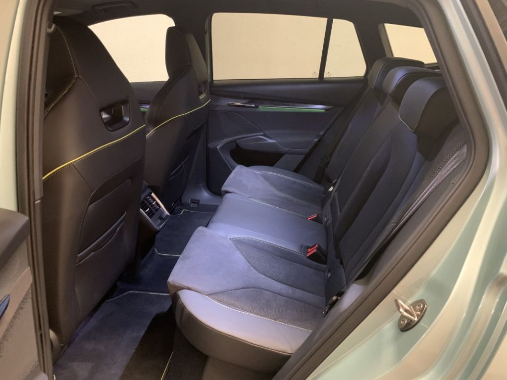 Probamos el Skoda Enyaq RS. El deportivo eléctrico para todos los días 19 Motor16 2023 Skoda Enyaq RS 22 Motor16