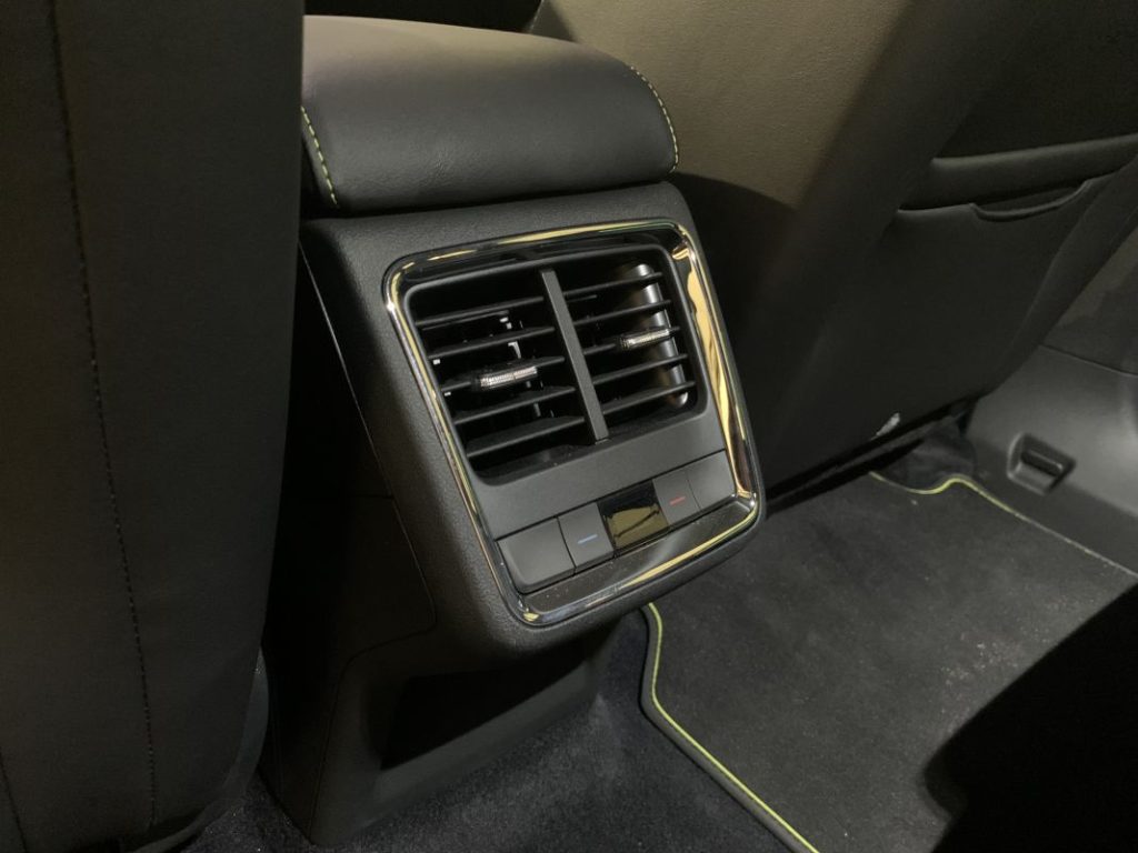 Probamos el Skoda Enyaq RS. El deportivo eléctrico para todos los días 28 Motor16 2023 Skoda Enyaq RS 23 Motor16