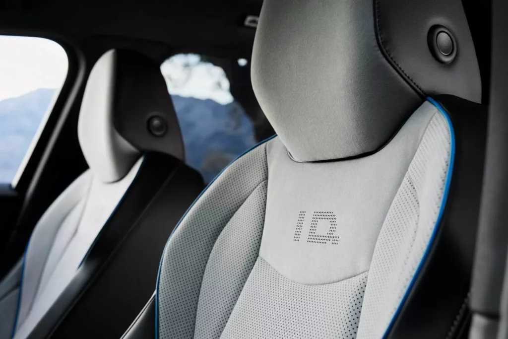 2023 Volkswagen ID.7 ergoActive. Imagen asientos.