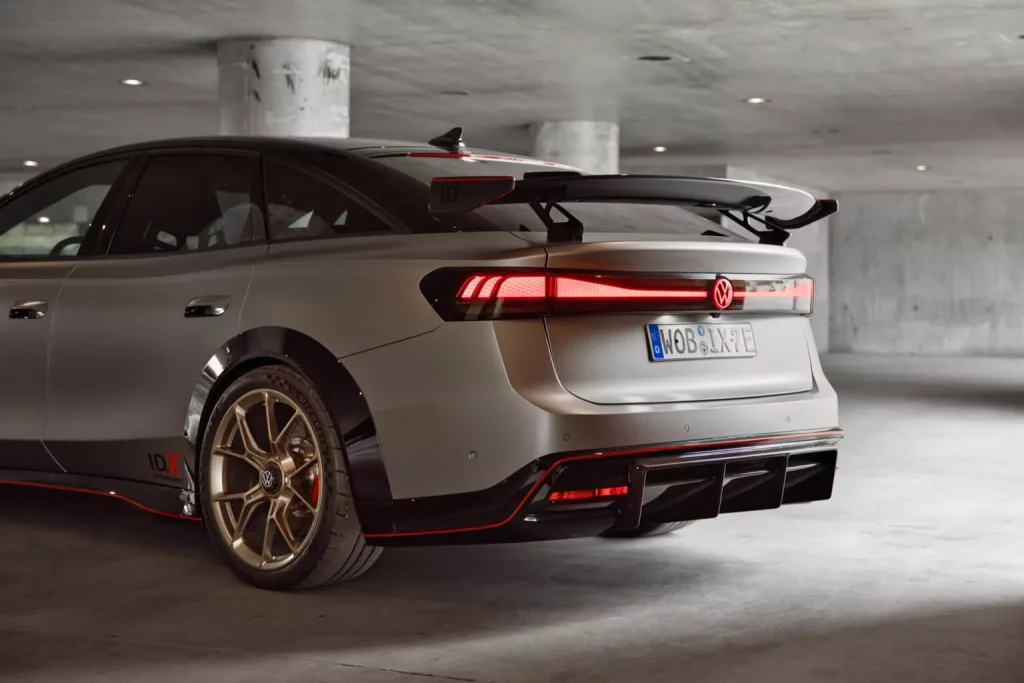 2023 Volkswagen ID.X Performance concept 4 Motor16