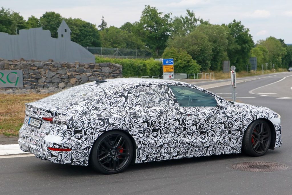 El futuro Audi RS 6 e-tron nos enseña sus retrovisores digitales 12 Motor16 Audi RS 6 e tron 10 Motor16