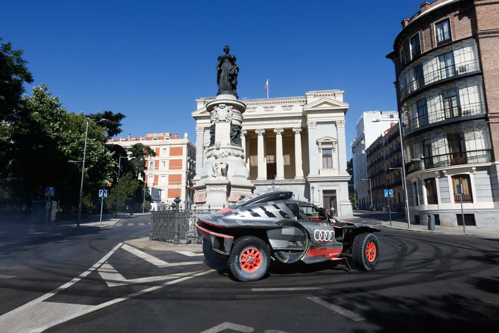 El Audi RS Q e-tron se 'sale' en Madrid, París y Estocolmo. Este es el motivo 4 Motor16 Audi RS Q e tron 1 Motor16