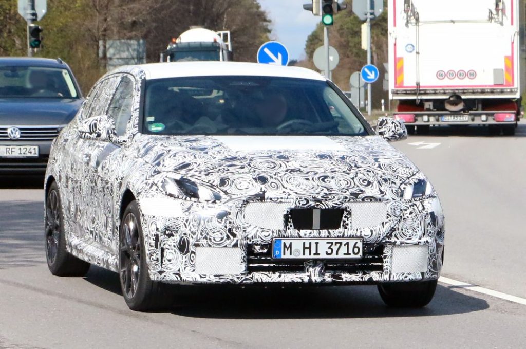 Fotos espía del BMW Serie 1 2024 6 Motor16 BMW 1 Series F70 3 Motor16