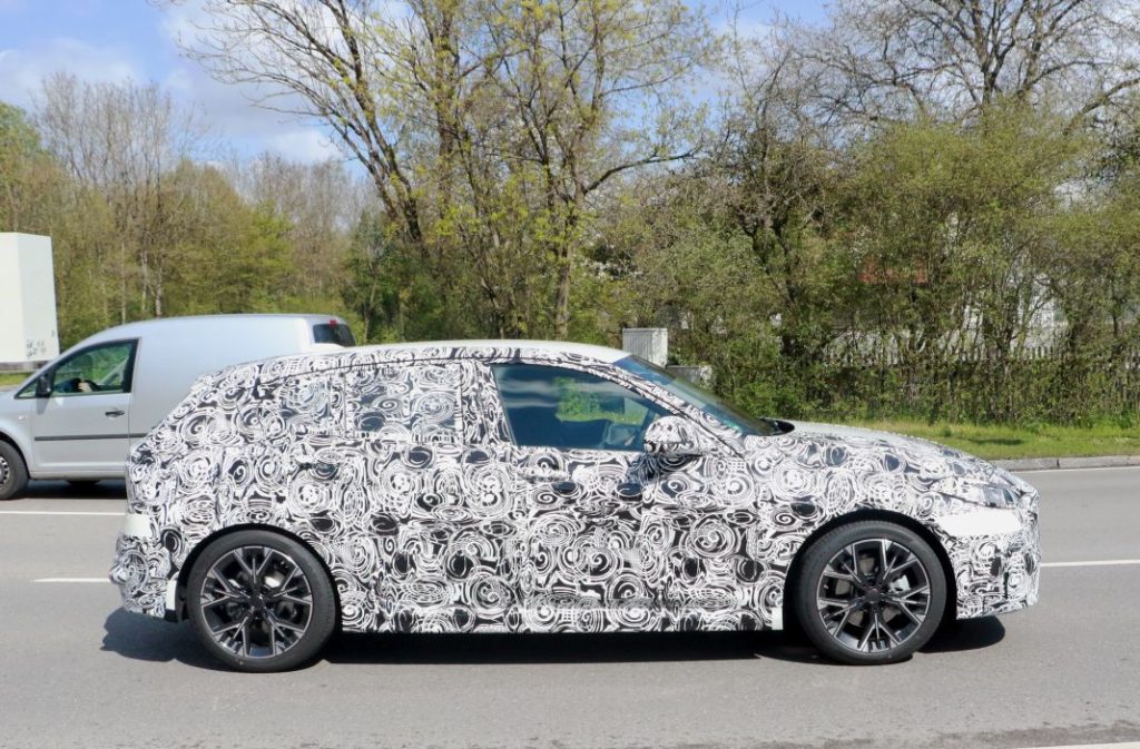 Fotos espía del BMW Serie 1 2024 2 Motor16 BMW Serie 1 2024 F70