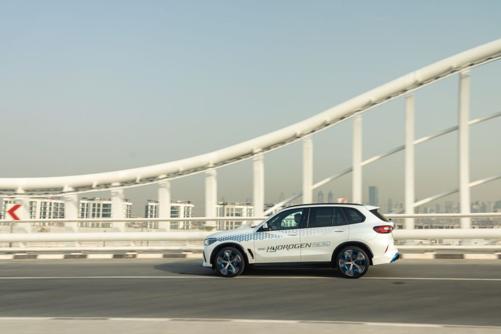 BMW iX5 hydrogen test 14 Motor16