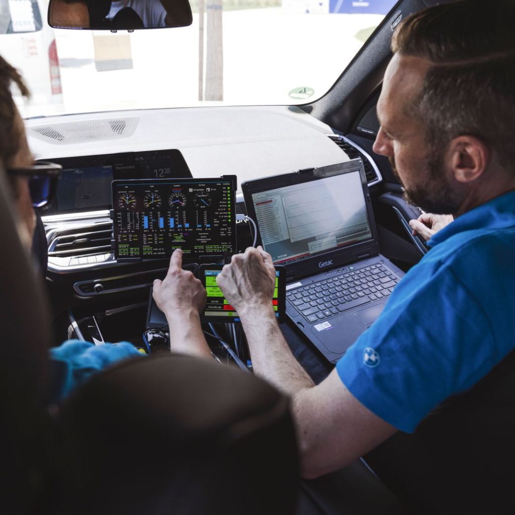 BMW iX5 hydrogen test 2 Motor16