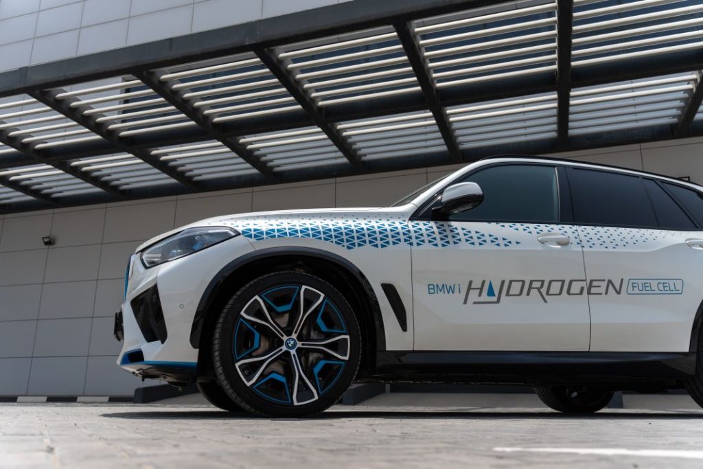 BMW iX5 hydrogen test 65 Motor16