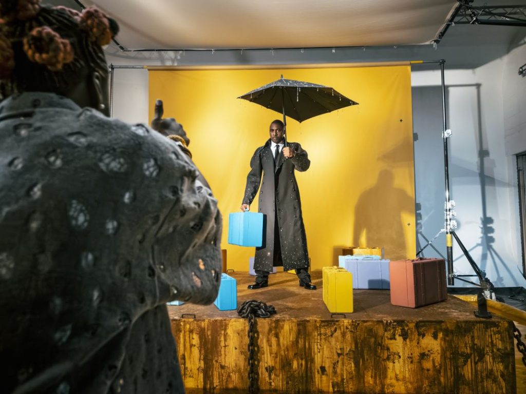 Naomi Campbell y Angela Bassett, reinas de la nueva edición del Calendario Pirelli 4 Motor16 Calendario Pirelli 2023 Idris Elba M1X12570 Migliorato NR 1 Motor16