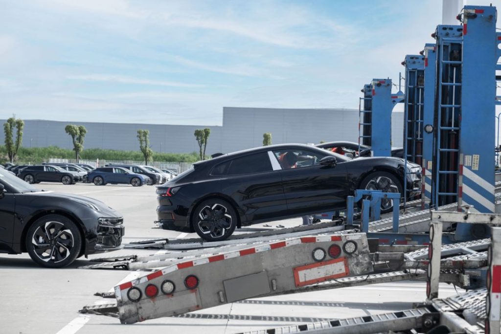 Copy of First ZEEKR 001 models for Europe 04 Motor16