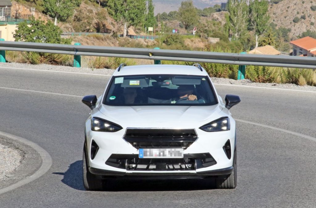 Cazado sin camuflaje el Cupra Formentor 2024 3 Motor16 Cupra Formentor 2024 1 Motor16