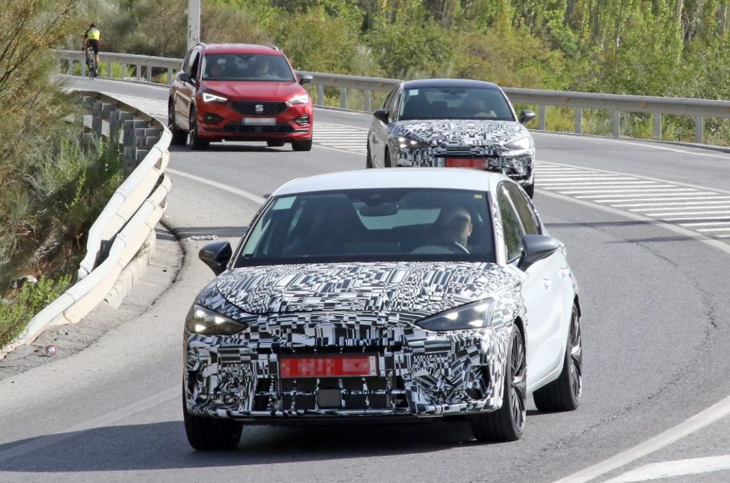 Fotos espía del Cupra León 2024. Una nueva cara 2 Motor16 Cupra Leon facelift 2 Motor16