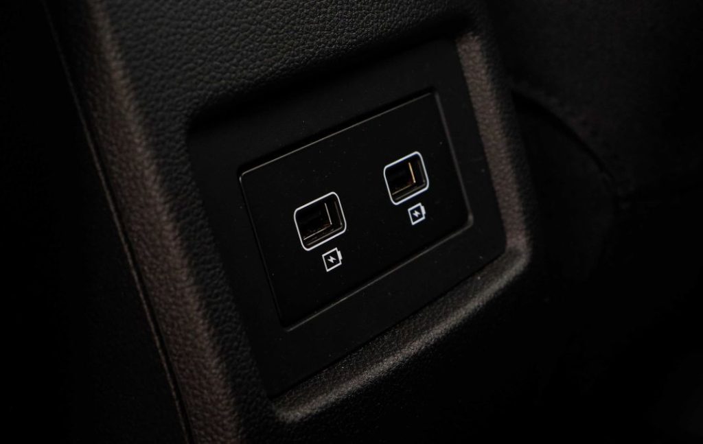 Prueba del Dacia Duster Extreme TCe 150 CV EDC 4x2: Un SUV sin complejos con un gran motor 26 Motor16 Dacia Duster Extreme TCe 150 EDC 4x2 prueba 11 Motor16