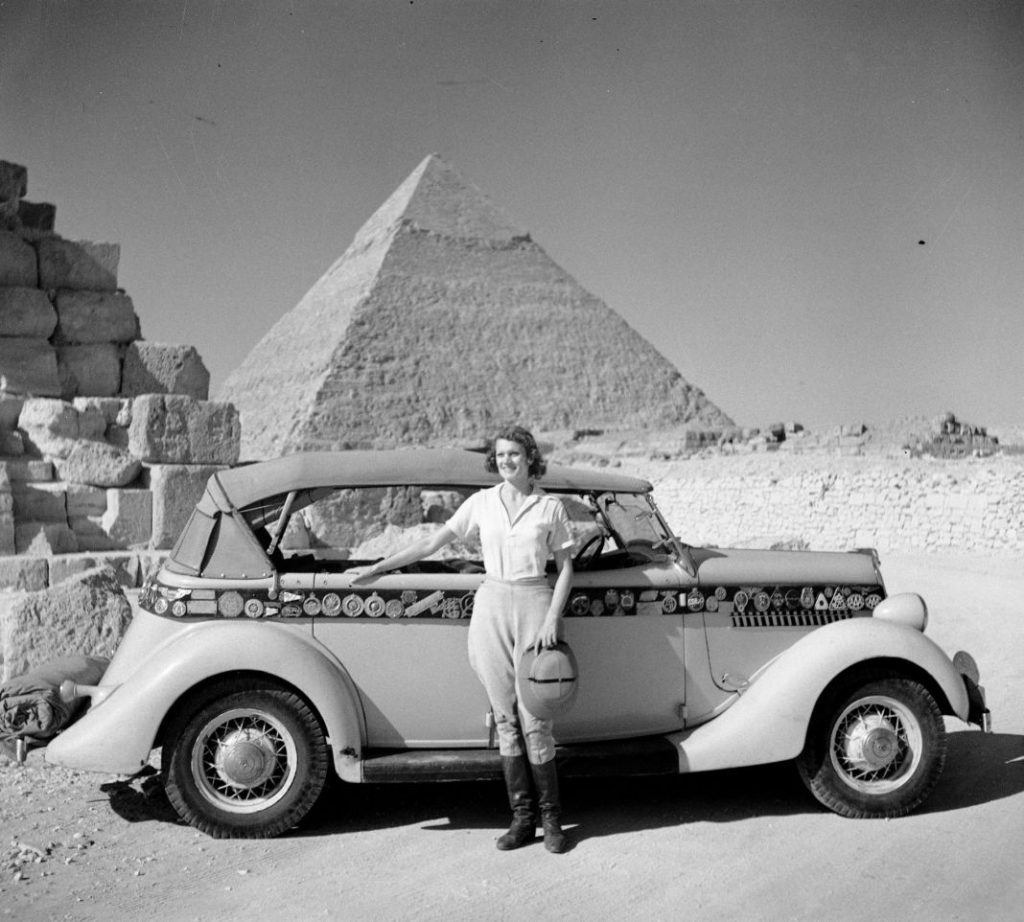 @LexieLimitless dará la vuelta al mundo en un Ford Explorer eléctrico 10 Motor16 Ford CATG AlohaWanderwell 2 Motor16