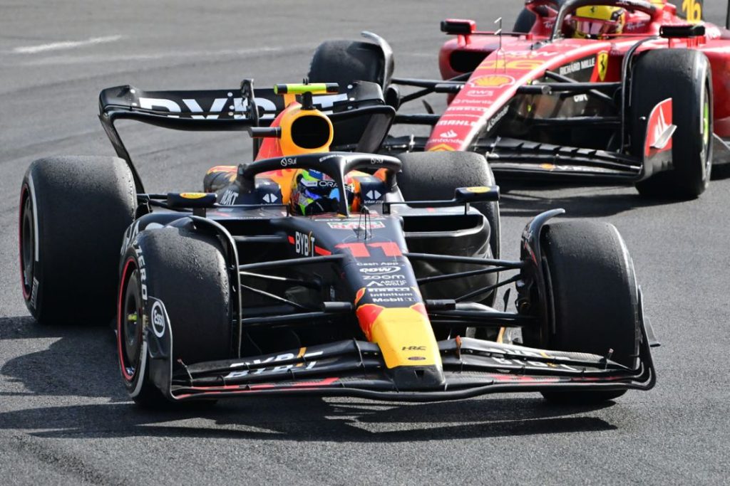 El día en que a Helmut Marko le salió el tiro por la culata con Sergio Pérez 3 Motor16 HELMUT MARKO SERGIO PEREZ 2 Motor16